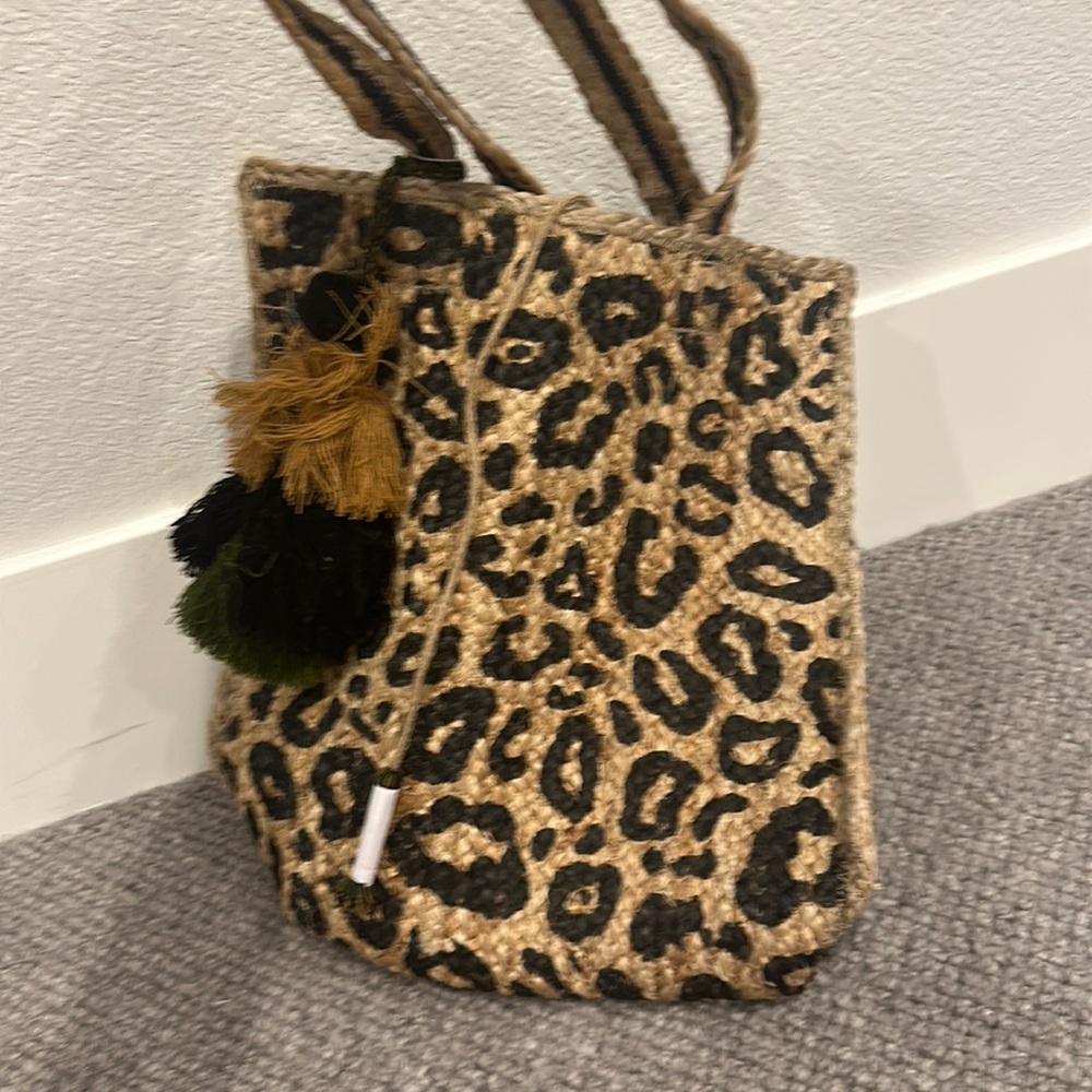 America and beyond bag NWT